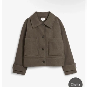 Kappa - Kappa från Kappahl, endast använd några fåtal gånger🤍 Slutsåld, nypris 900kr