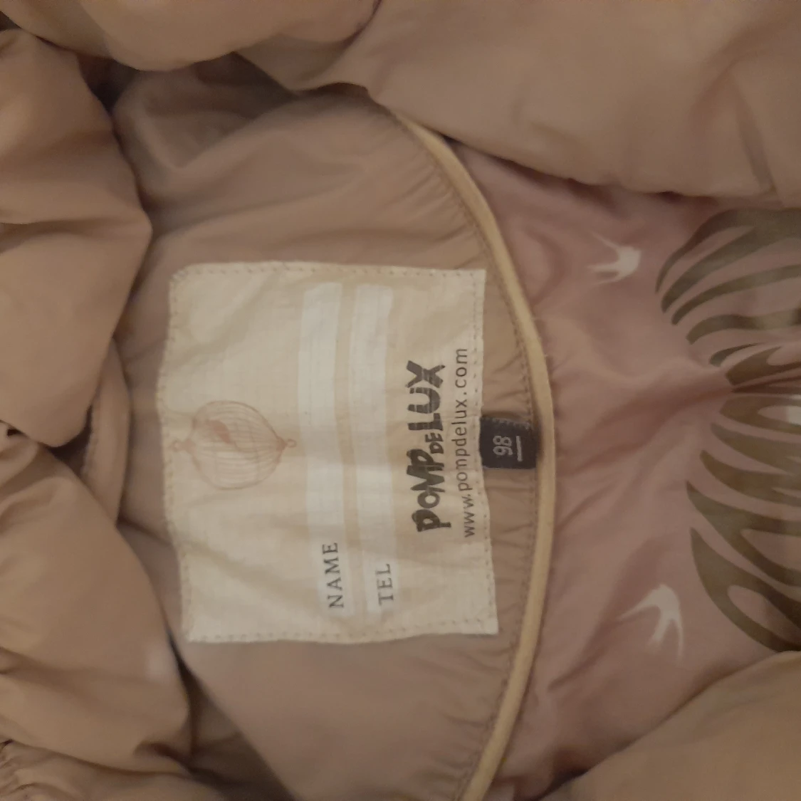 Pomp deluxe jacka stl.98 fint skick. - 90