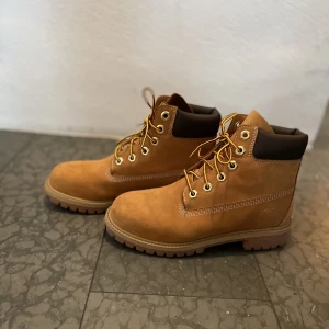 Timberland kängor - Så gott som nya Timberland kängor. Ny pris 1 200. 