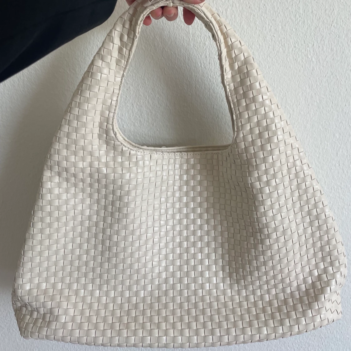 Flätad väska  - 91