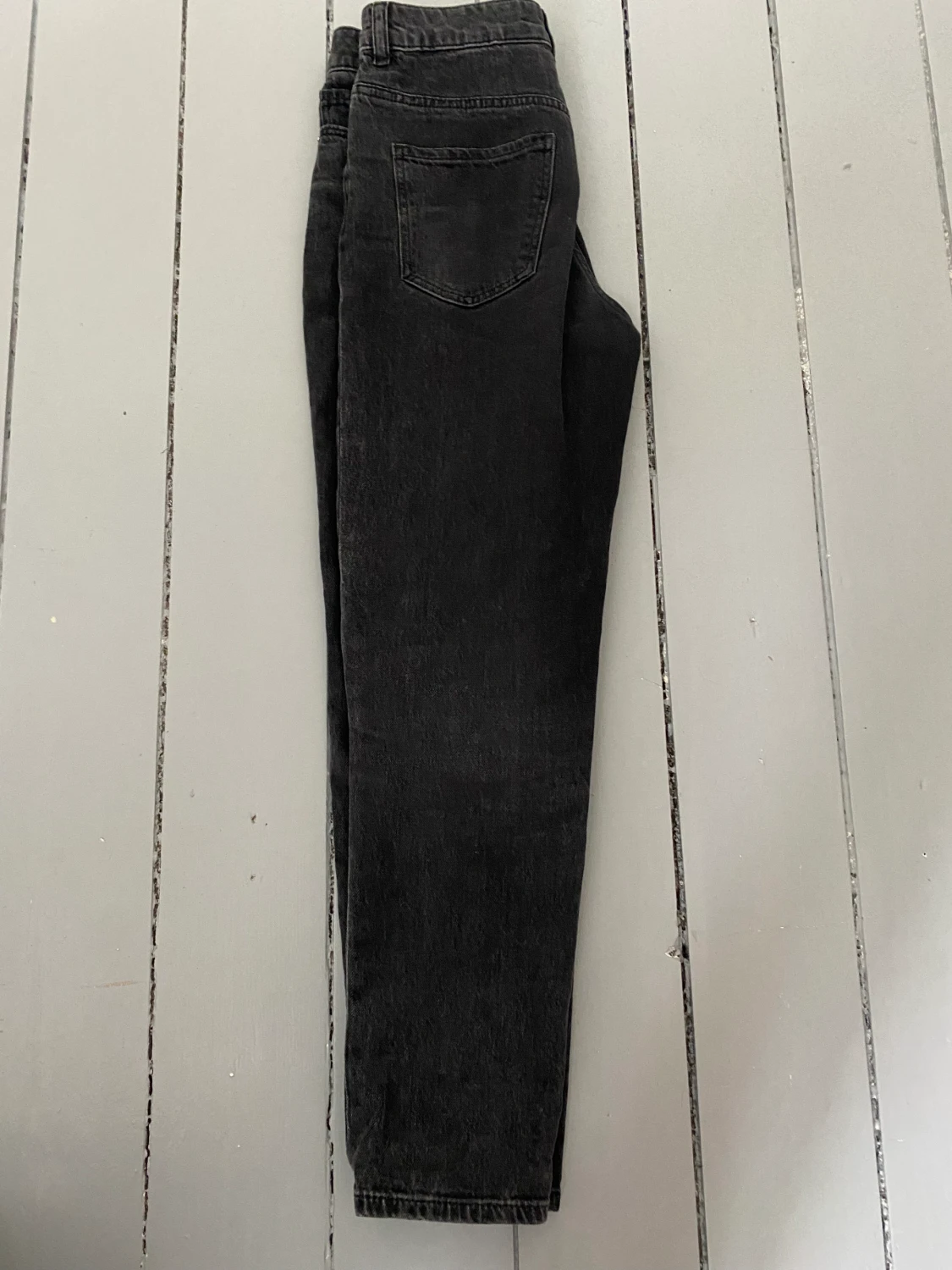 Relaxed Fit High Jeans - 90