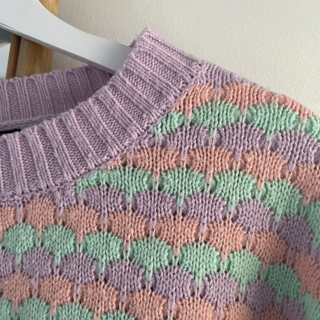 Färgglad stickat tröja - 90