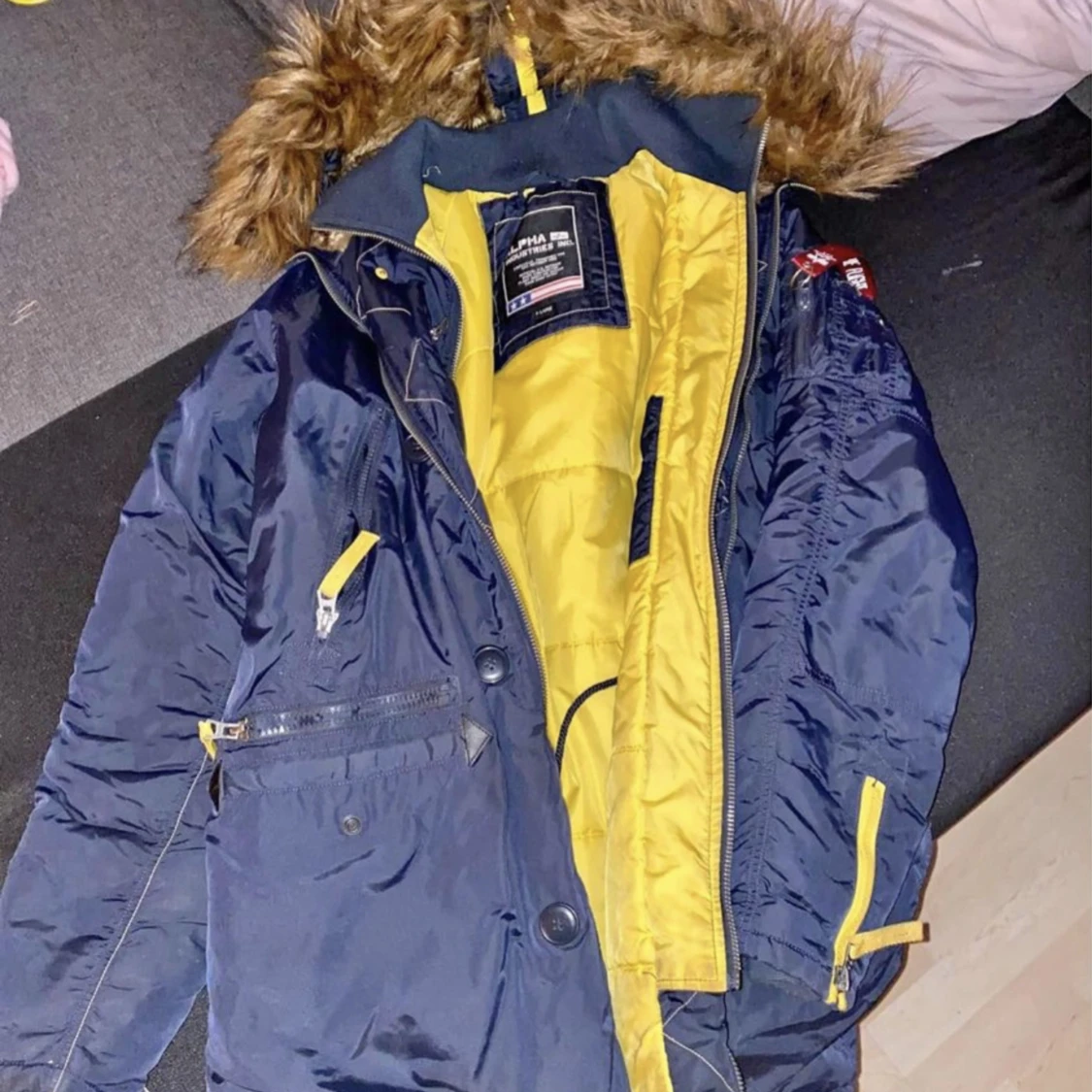 Alpha industries - 90