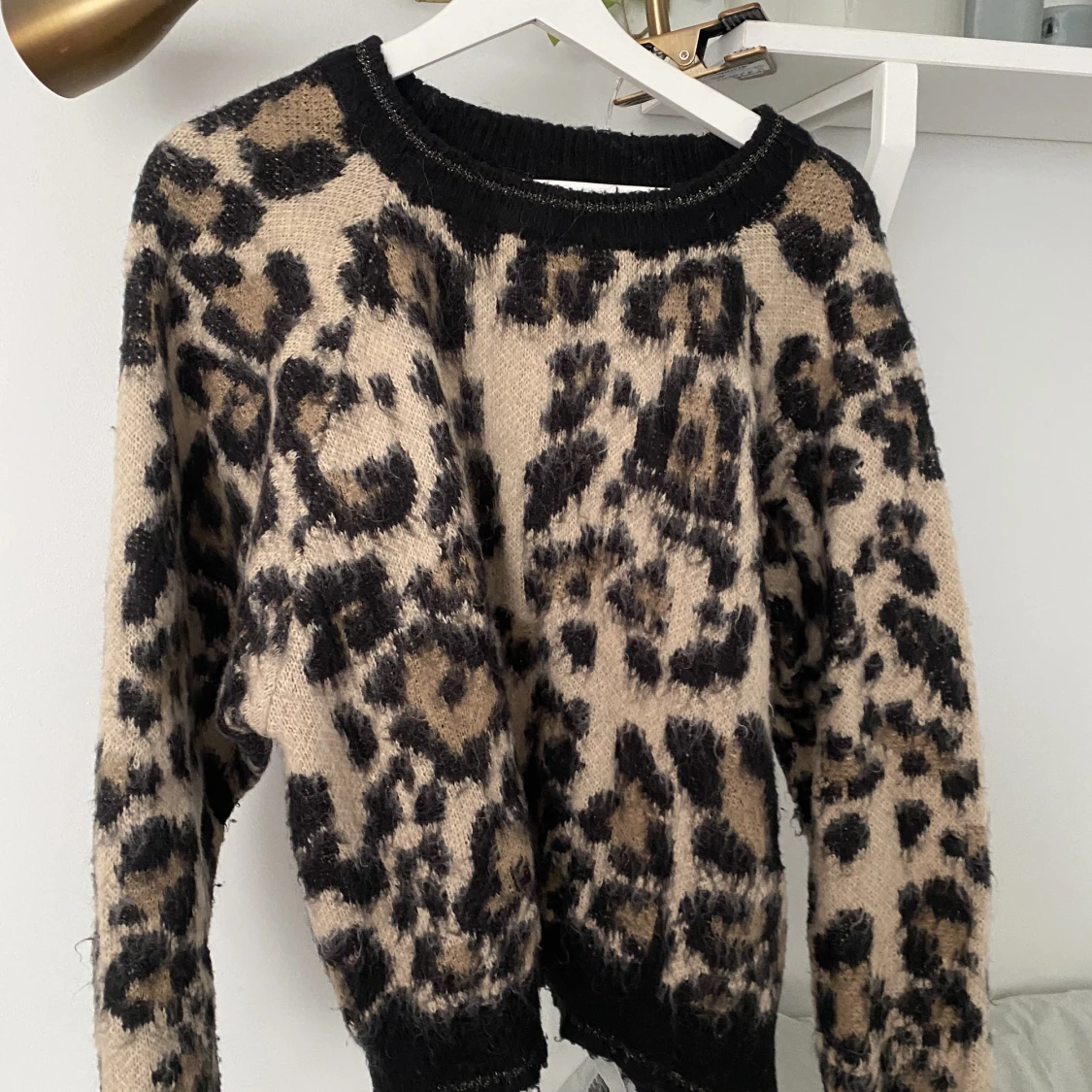 Leopardmönstrad tjocktröja - 90