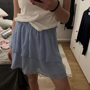 Blå kjol från H&M