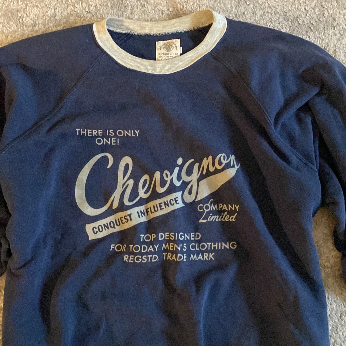 Chevignon Sweatshirt - 90