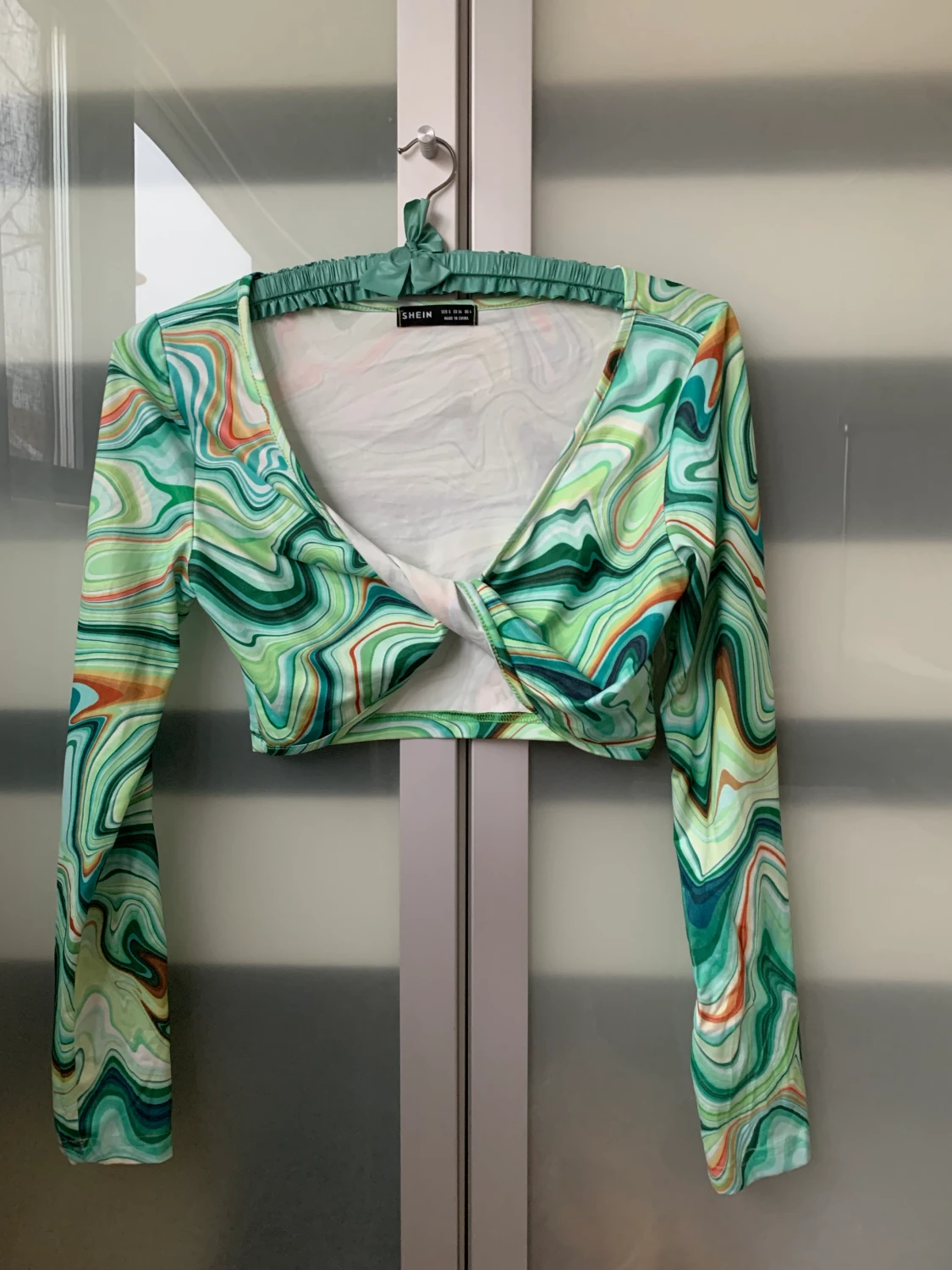 Mönstrad festtopp - 90