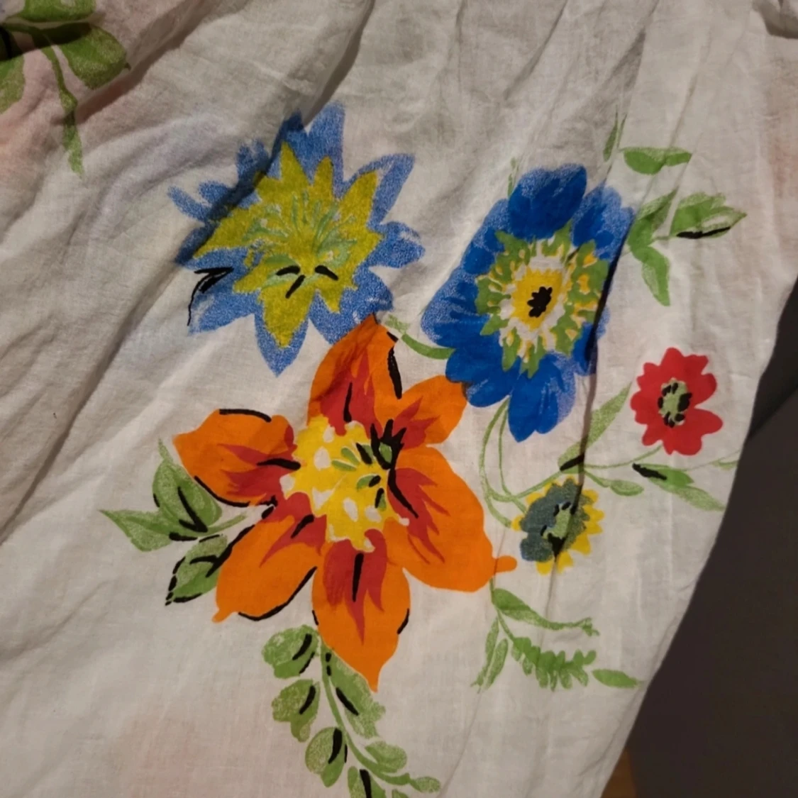 Blommig sommarklänning  - 90