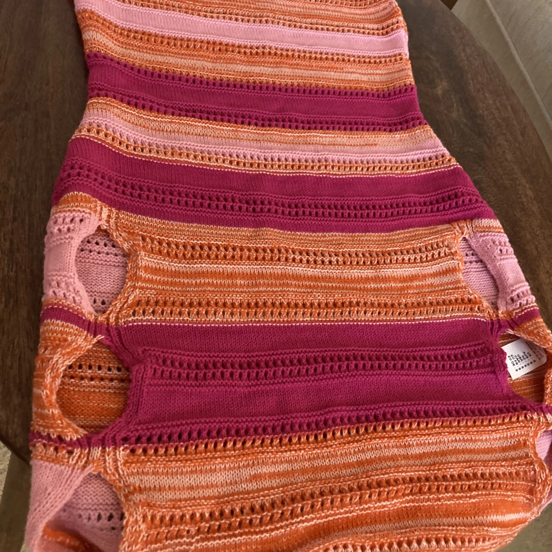 Klänning oanvänd i förpackning  - 90