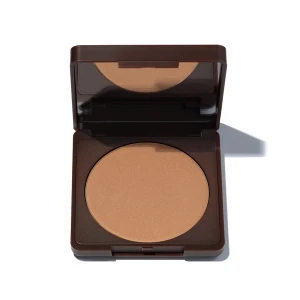 Caia bronzer tuscany  - Endast testad caia bronzer i färgen tuscany, säljer då jag inte tycker färgen passar mig helt, kom med bud eller köp direkt för 200kr inkl frakt