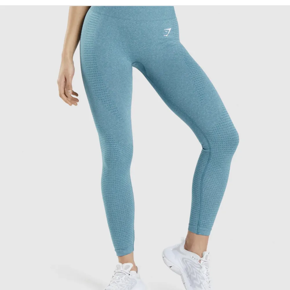 VITAL SEAMLESS 2.0 LEGGINGS Gymshark   Storlek M dam, i fint skick 💙. Jeans & Byxor.