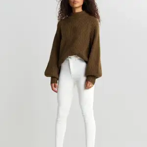 Vita Molly jeans från Gina Tricot, strl xs, nyskick