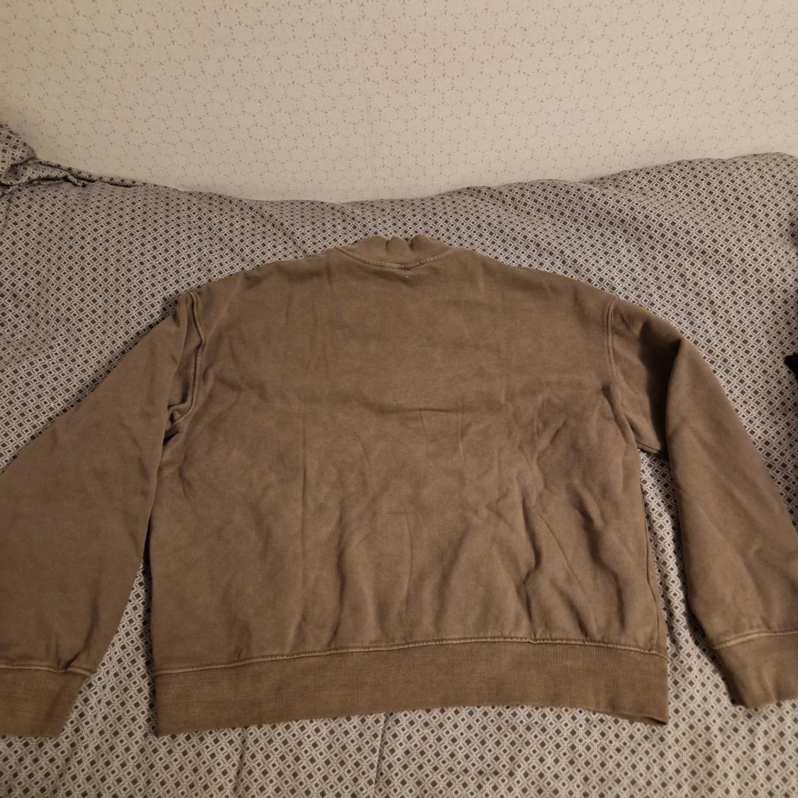 Weekday Boxy Crewneck - 91