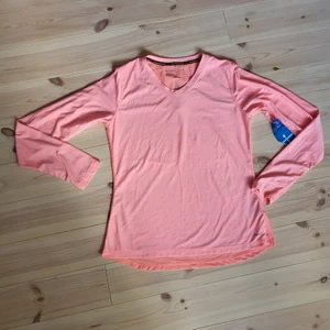Träningströja - Träningströja från Soc i storlek s, aldrig använd.