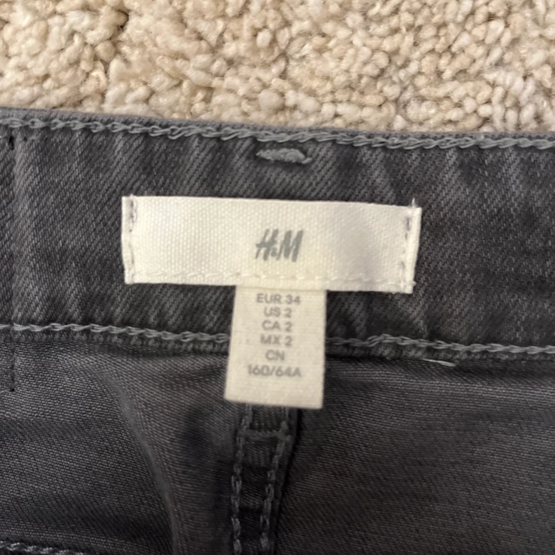 H&M jeans  - 91