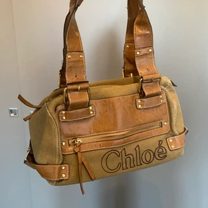 Väska - Superfin väska från märket Chloé köpt second hand!