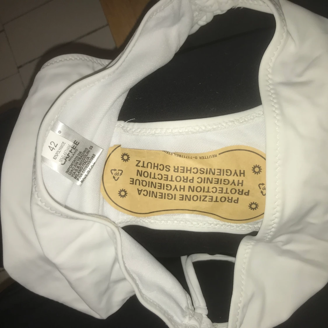 oanvända bikinitrosor - 90