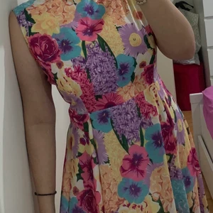 Klänning  - Har inte använt 