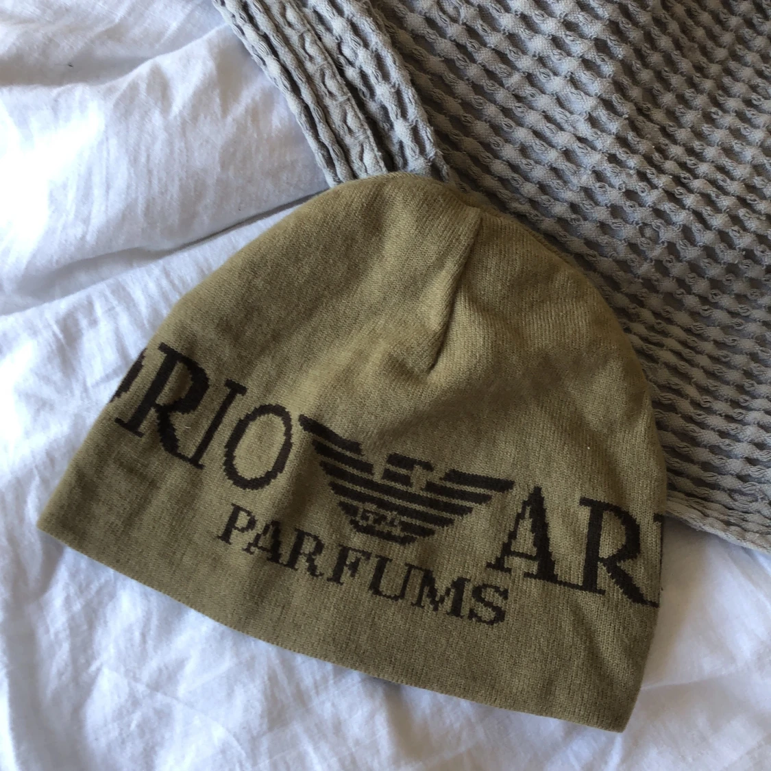 Vintage Emporio Armani mössa