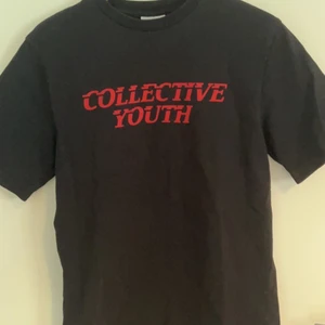 Daily paper tshirt - Oversize Daily paper tshirt i använt men felfritt skick.