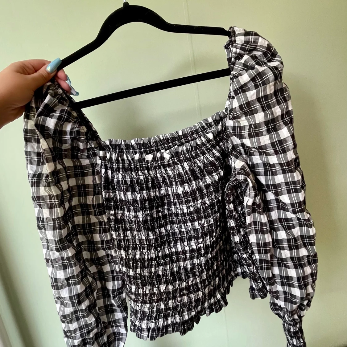 Tröja med puffärm - 90