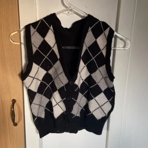 Väst från shein  - Tröjväst från shein