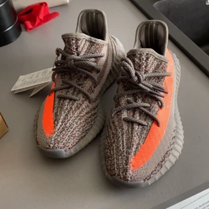 Yeezy 350 beluga v1 - Helt nya från droppet, aldrig använda! Storlek eu 40