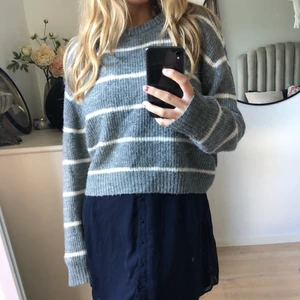 Kofta - Köp direkt för 150kr i strl m! Skriv vid intresse 