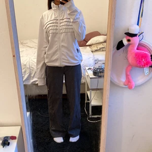 Vit kofta - Supersnygg vit kofta🤍