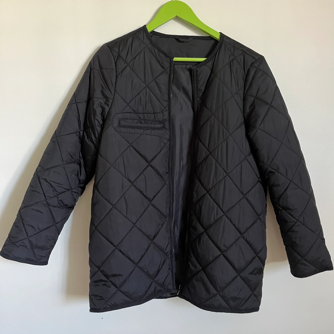 Fin svart jacka  - 90