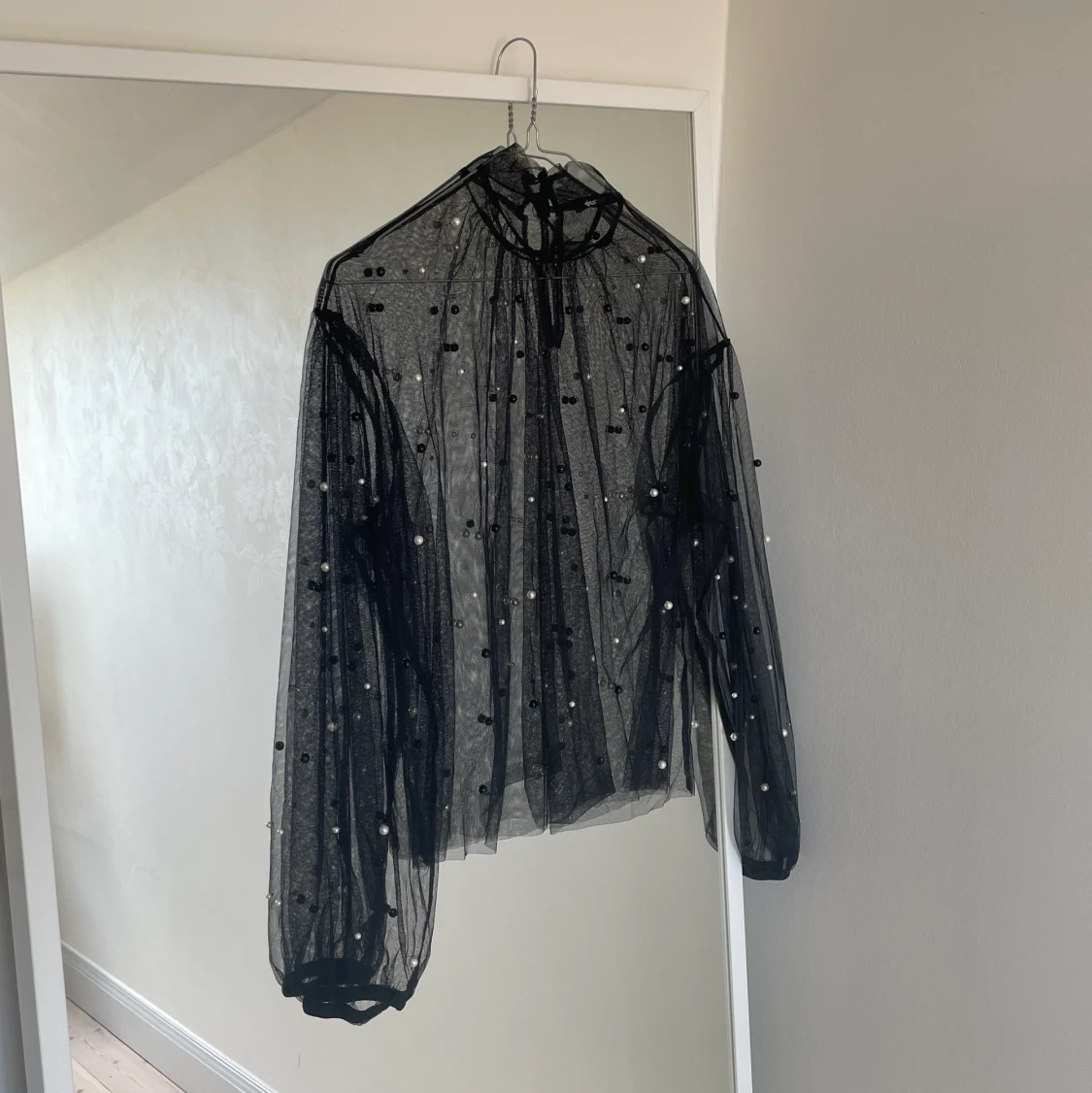 Meshtröja med detaljer - 90