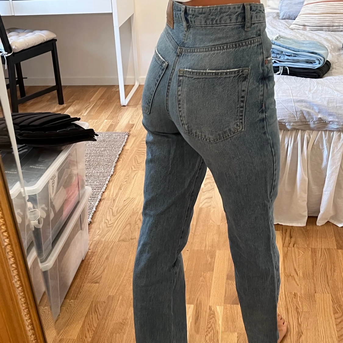 Jeans från bikbok  - 90