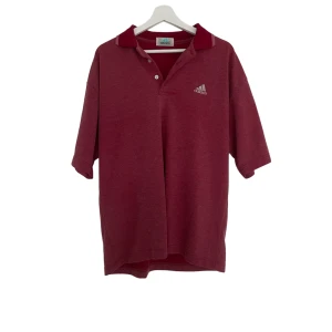 Vintage adidas pike  - Perfekt vintage skick inga som helst brister! Saknar sizetag sitter som en large 