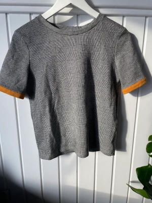 Randig tröja från zara💓💓 - Randig tröja från zara i bra skick! 💓