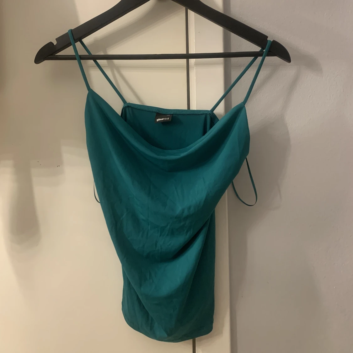 Fest linne från bikbok