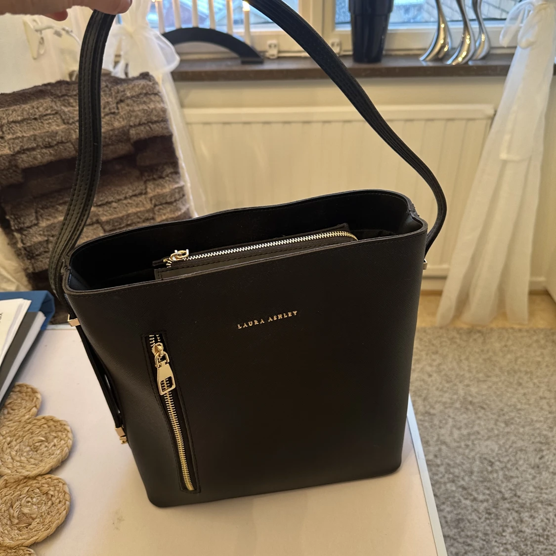 Laura Ashley väska - 91