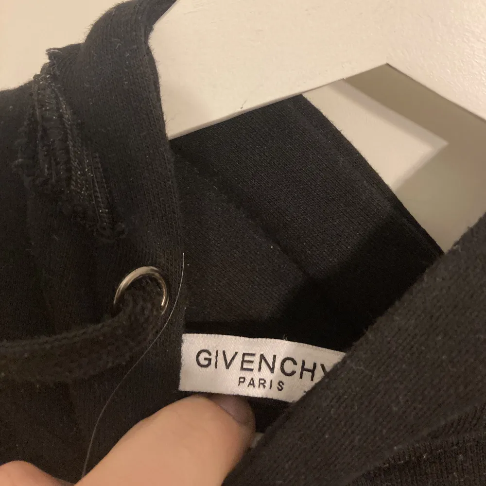 Givenchy hoodie . Hoodies.