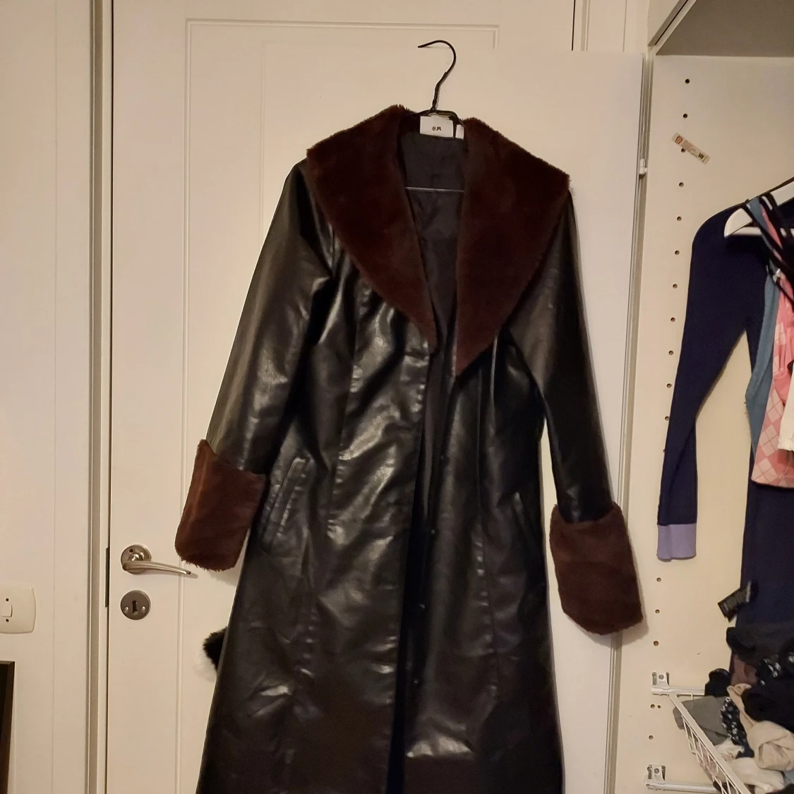 Lång skinnrock S - 91