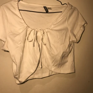 Kort kofta - Kort öppen kofta. Priset kan diskuteras vid behov