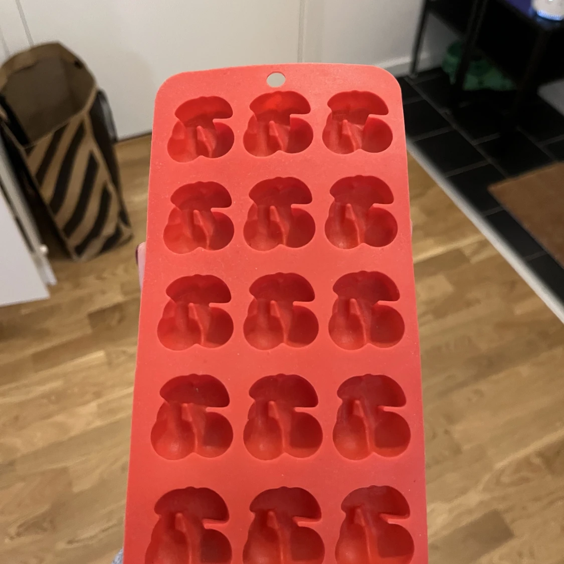 Isform som körsbär - 90