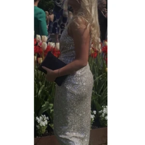 Balklänning  - Superfin balklänning , pris kan diskuteras 