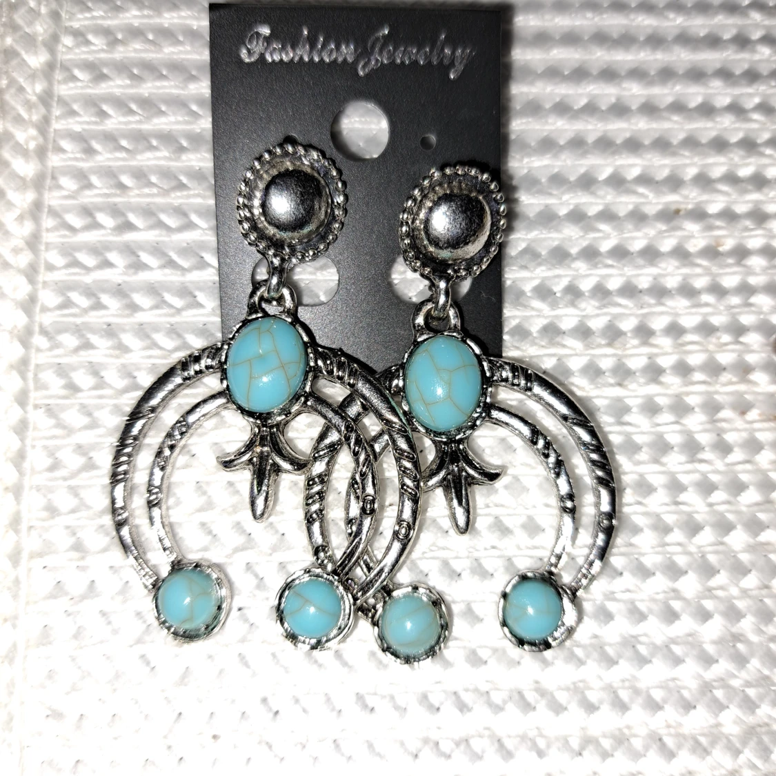 Fina örhängen m Turkoser🦋