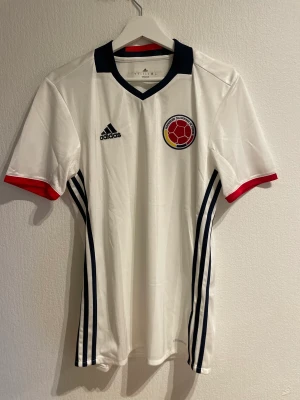 Colombia Landslaget tröja S - Colombia landslaget, S adidas 