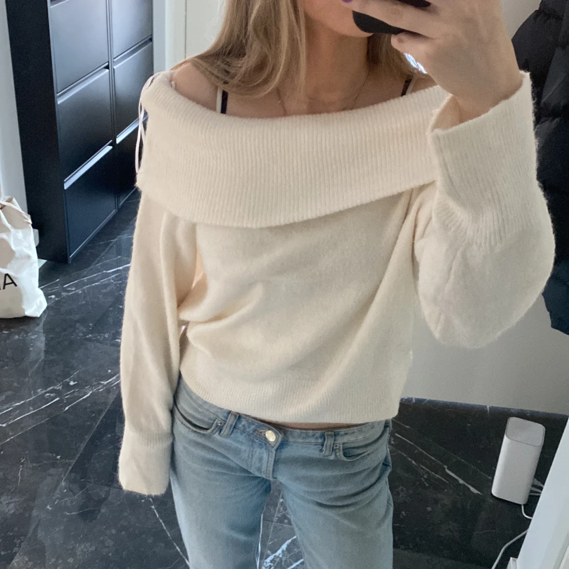 Offshoulder stickad tröja - 90