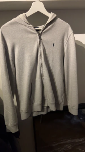 Polo Ralph Lauren zip hoodie - OBS!! Möts bara i linköping