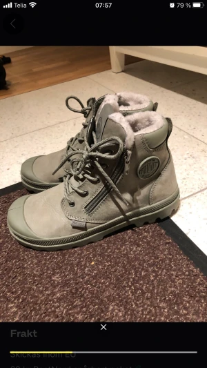 Palladium kängor stl35 - Super fina fodrade kängor från Palladium i storlek 35. Endast använda 1-2 gånger så nyskick 😍. 