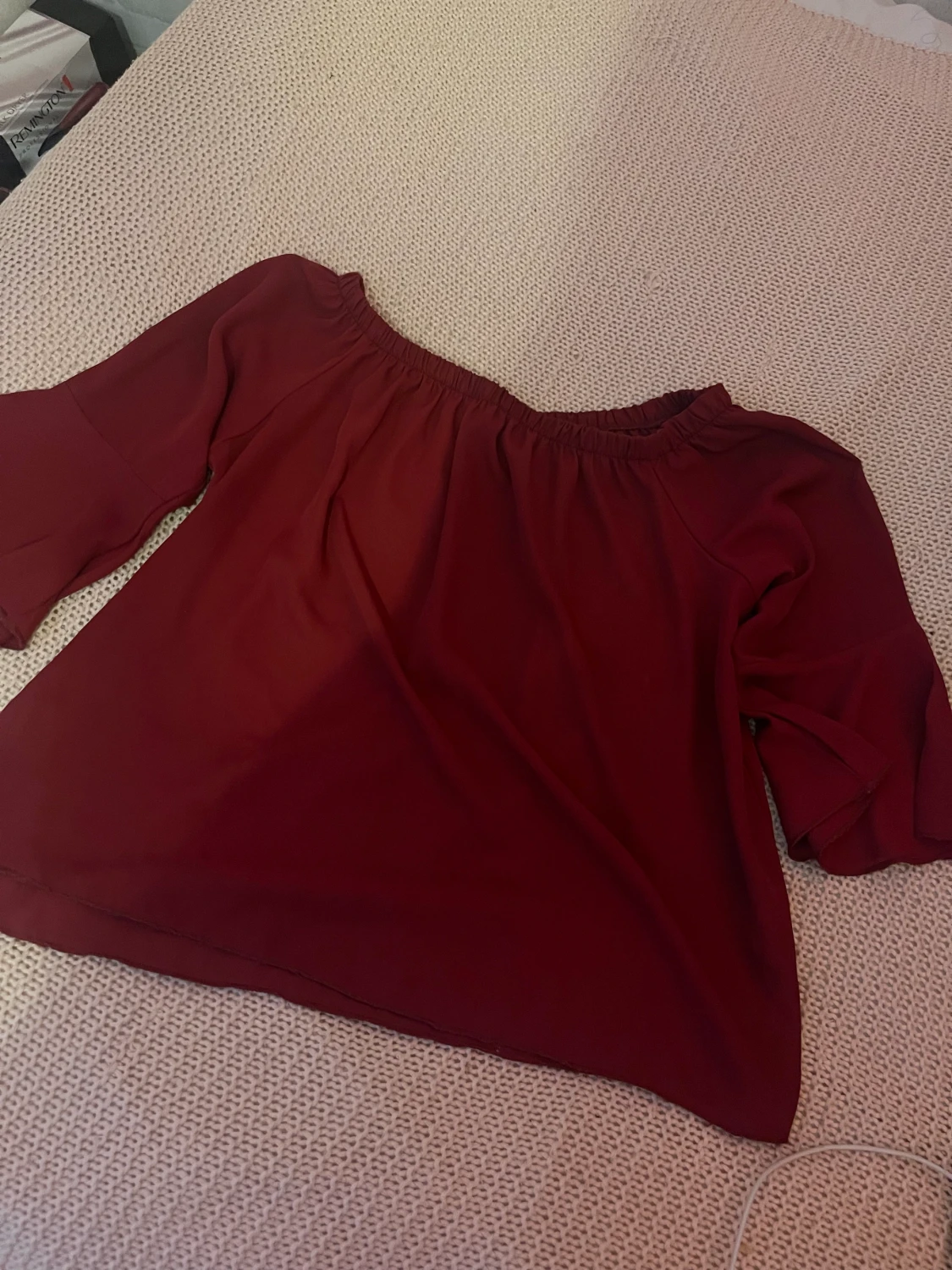 Röd kökbärs tröja 