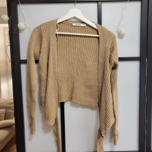 Kofta NK-AD - Omlott kofta från NKAD i storlek S