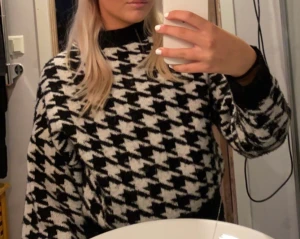 Stickad tröja - Fin stickad tröja i strl xs/s