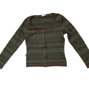 Kofta Moschino - Kofta från Moschino. Superbra skick, fri frakt om du köper över 300kr 🧸🎐